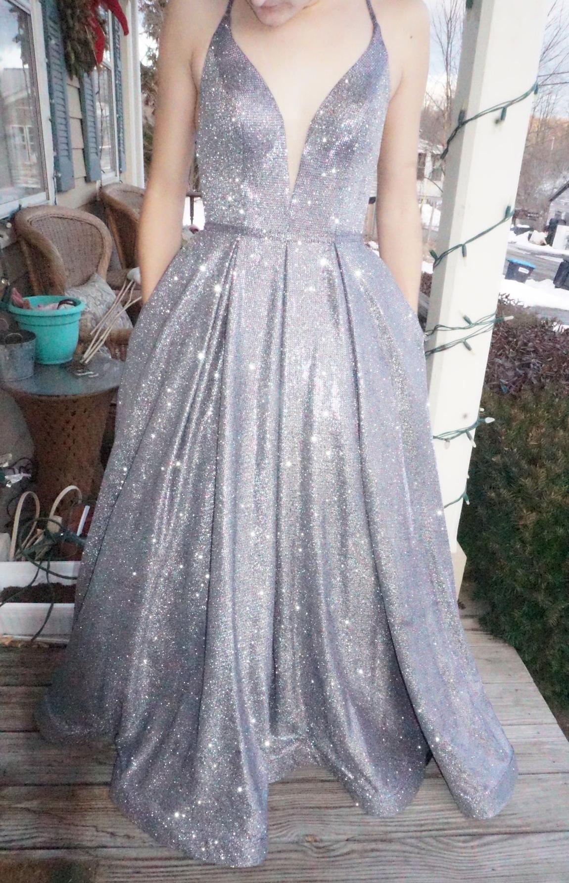 Style 45076 Morilee Madeline Gardner Size 0 Prom Navy Blue Ball Gown on Queenly