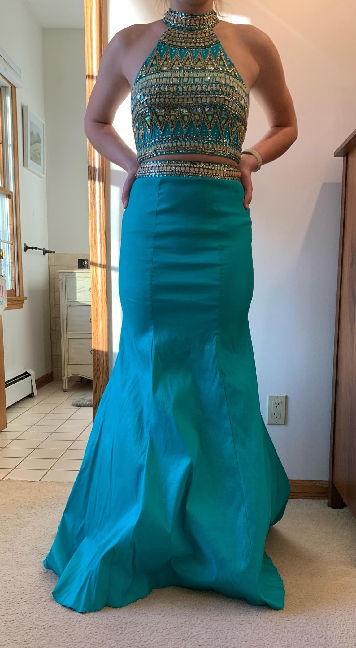 MoriLee Size 8 Prom Halter Green Mermaid Dress on Queenly