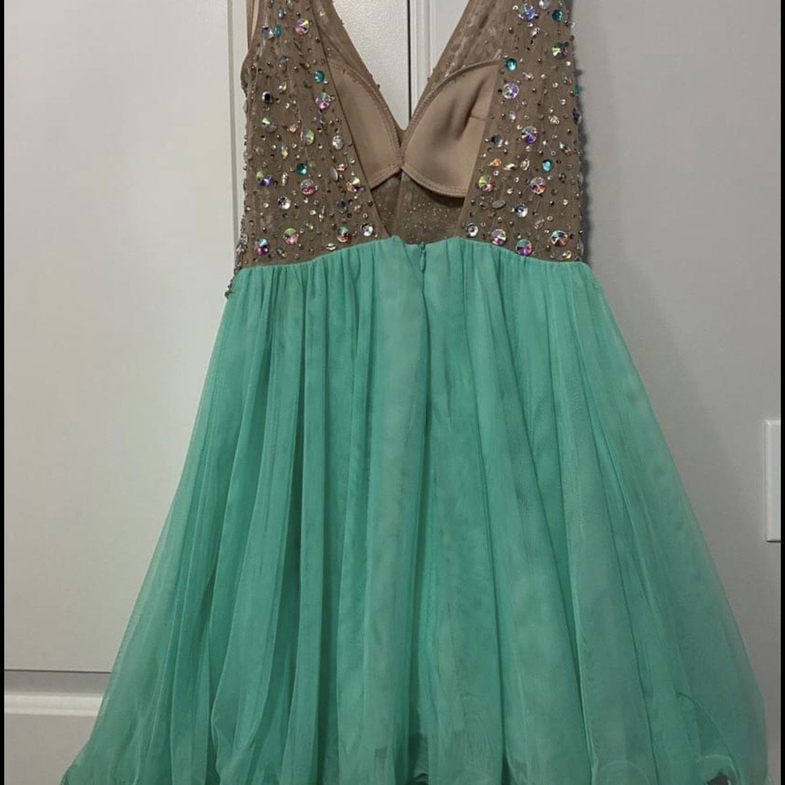 Cinderella Size 8 Light Green Cocktail Dress on Queenly
