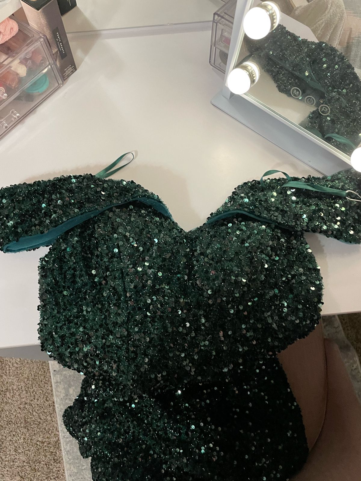 Size 6 Prom Off The Shoulder Sequined Green Dress With Train on Queenly