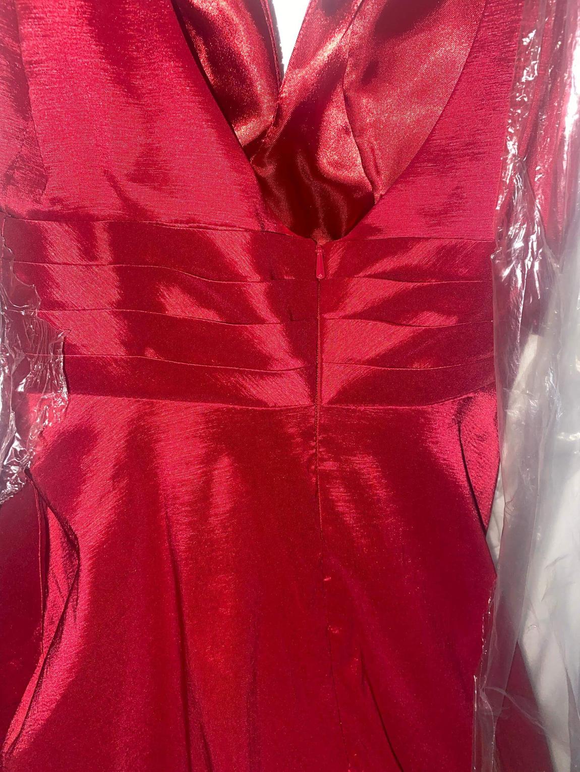 Mac Duggal Size 0 Red Ball Gown on Queenly