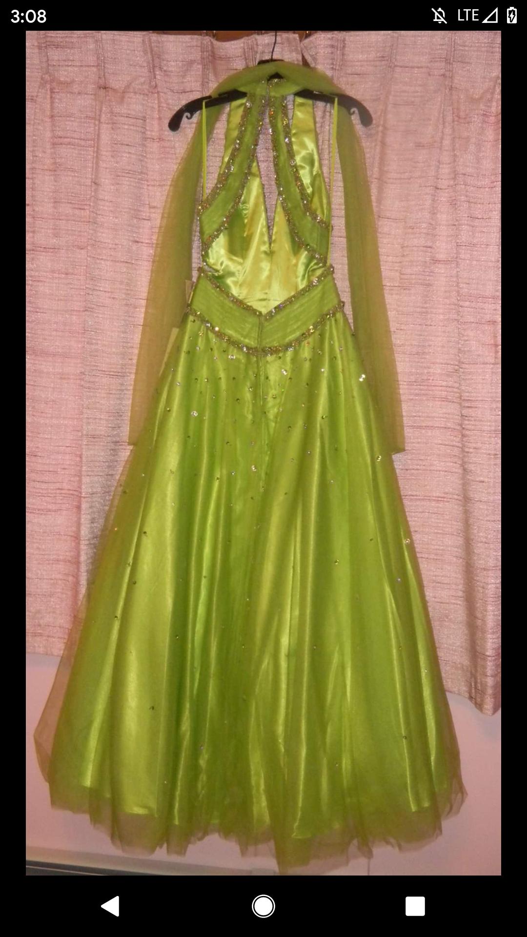 Size 0 Prom Halter Sequined Emerald Green Ball Gown on Queenly