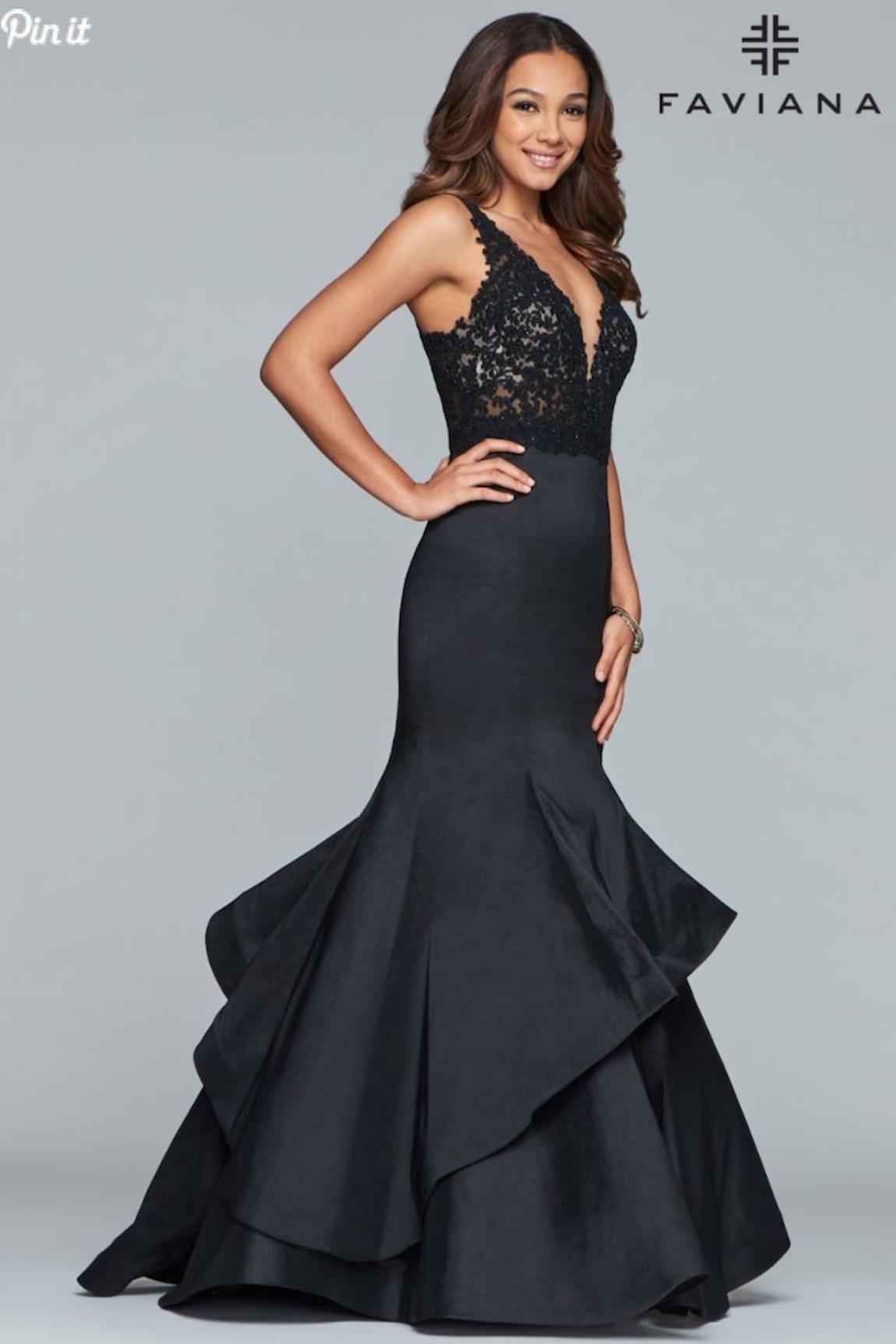 Style S10242 Faviana Size 12 Black Mermaid Dress on Queenly