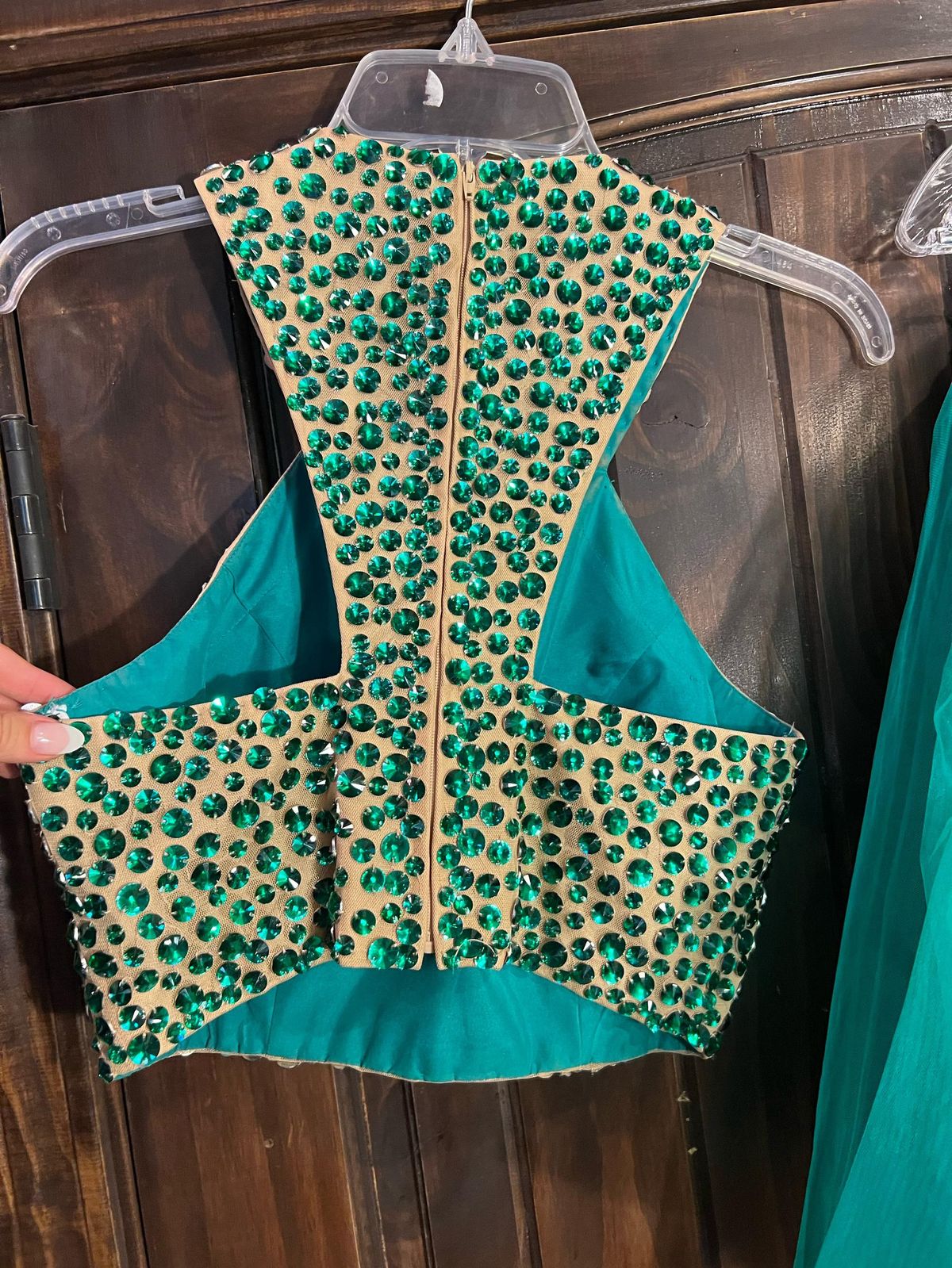 Sherri Hill Size 2 Homecoming Sequined Emerald Green Cocktail Dress on Queenly