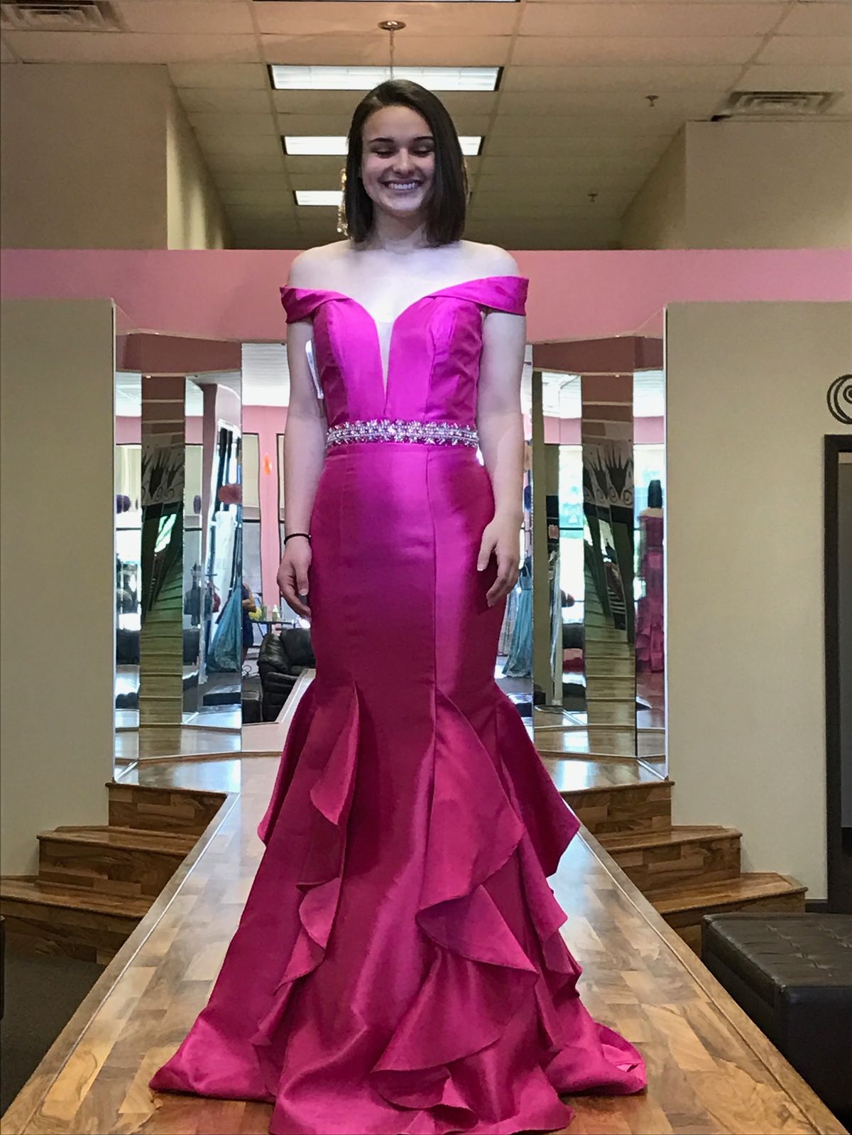 Sherri Hill Size 4 Pageant Pink Mermaid Dress on Queenly