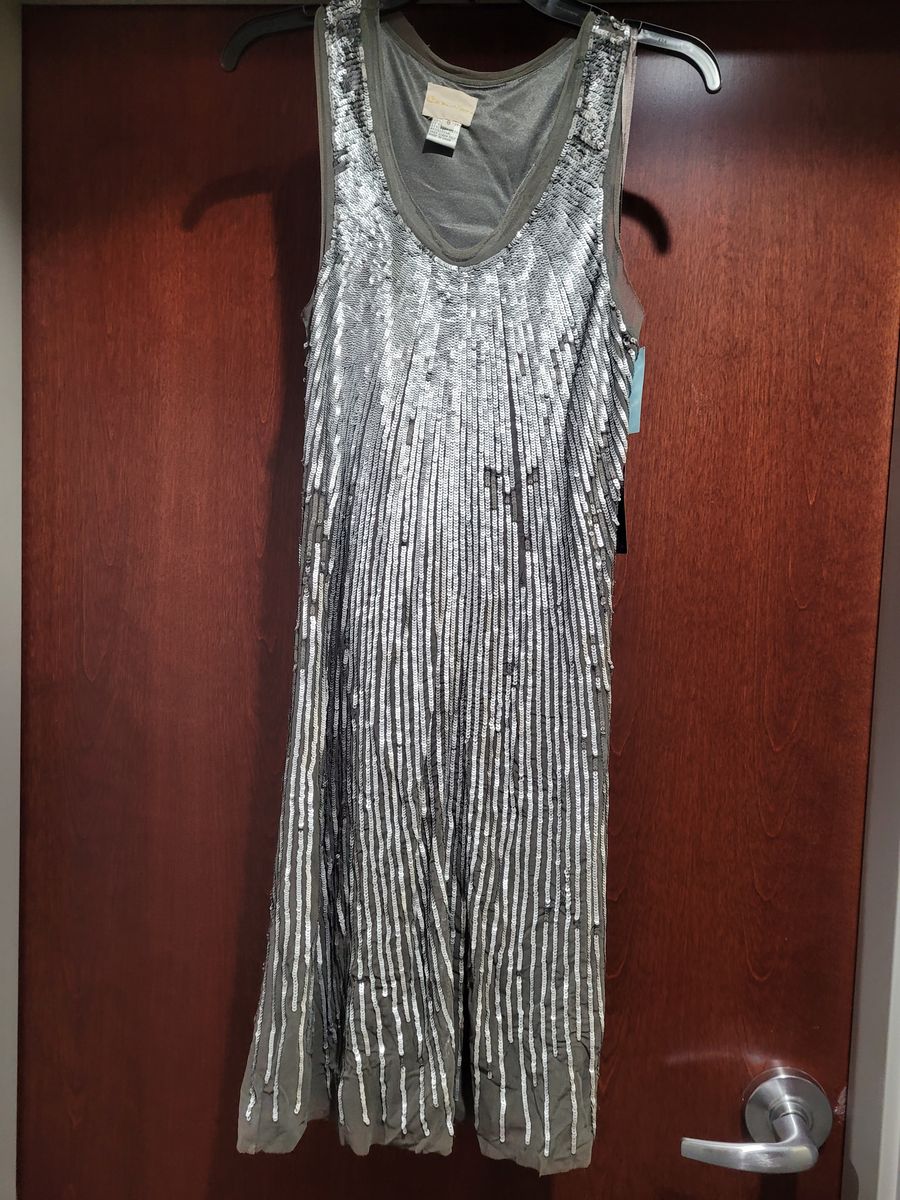 Style 63005 Cassandra Stone Size 8 Fun Fashion Sequined Silver Cocktail Dress on Queenly