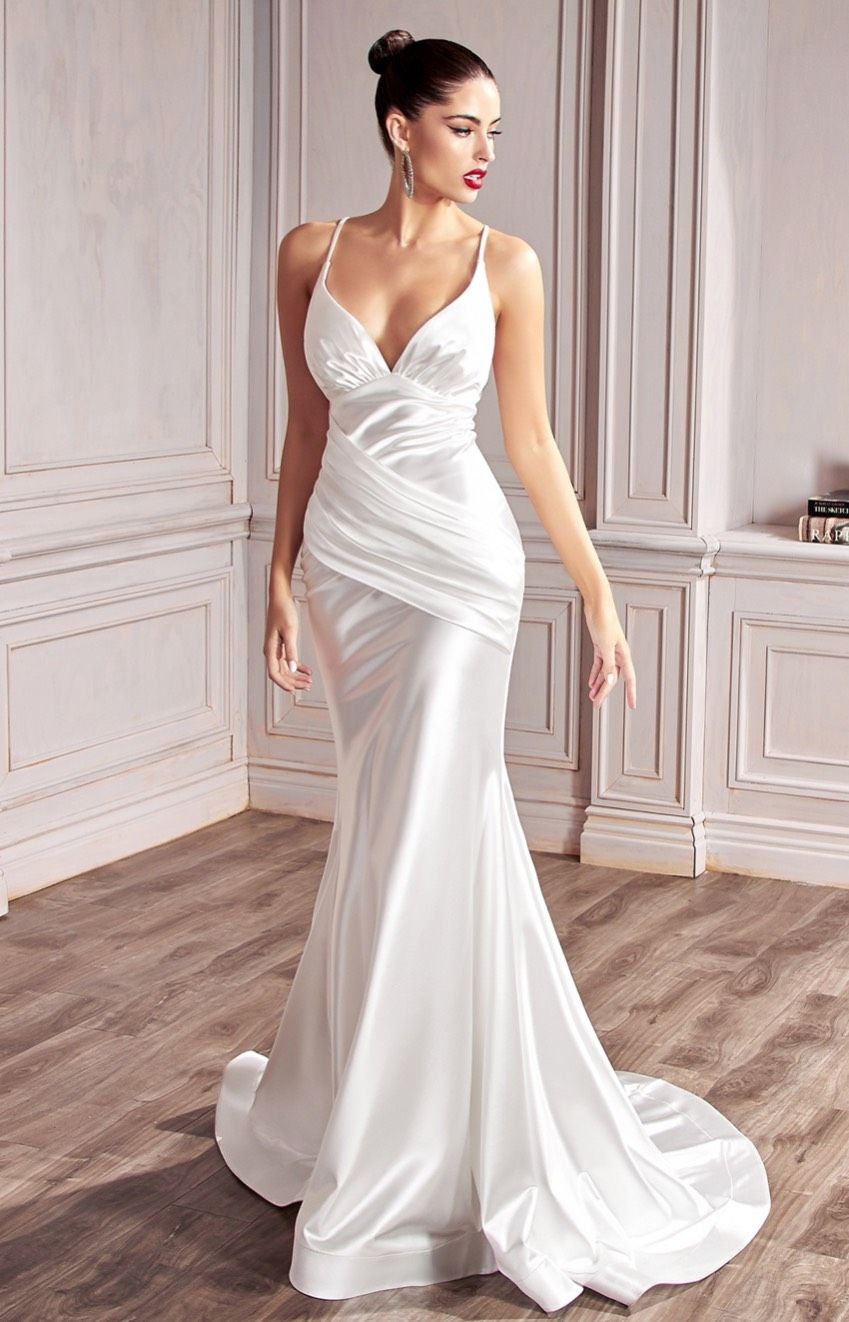 Size 8 Wedding Satin White Mermaid Dress on Queenly