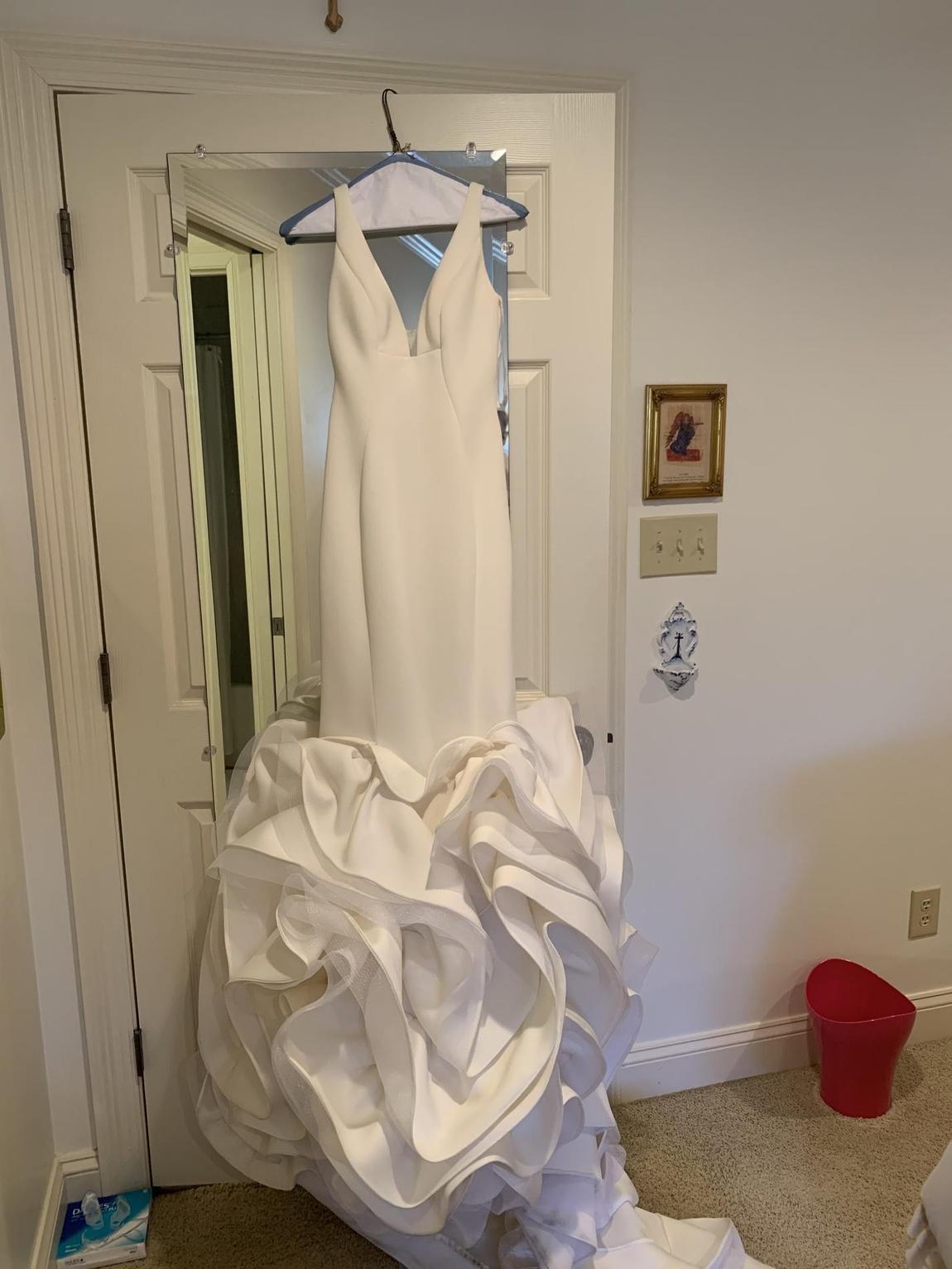 Rachel Allan Size 2 Pageant White Mermaid Dress on Queenly
