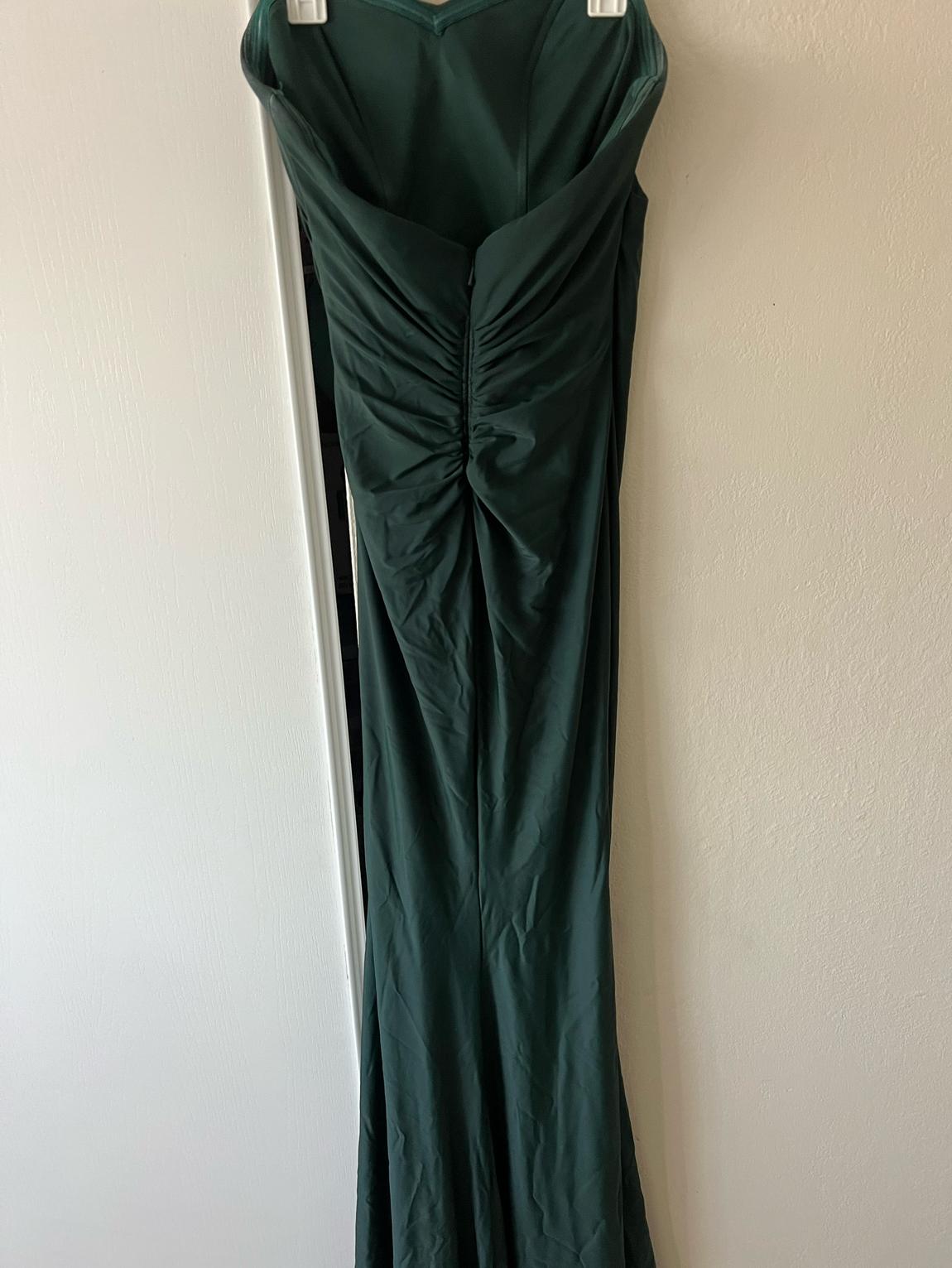 Size 0 Strapless Emerald Green Floor Length Maxi on Queenly