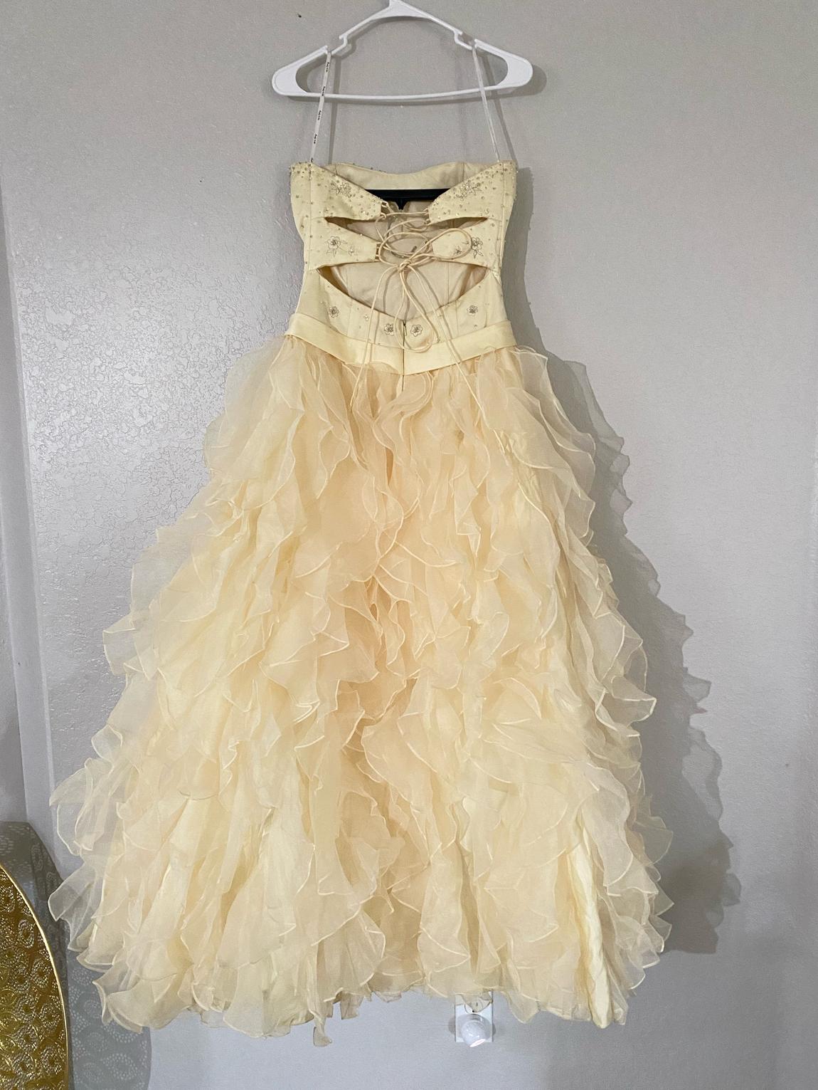 Girls Size 6 Prom Yellow Ball Gown on Queenly