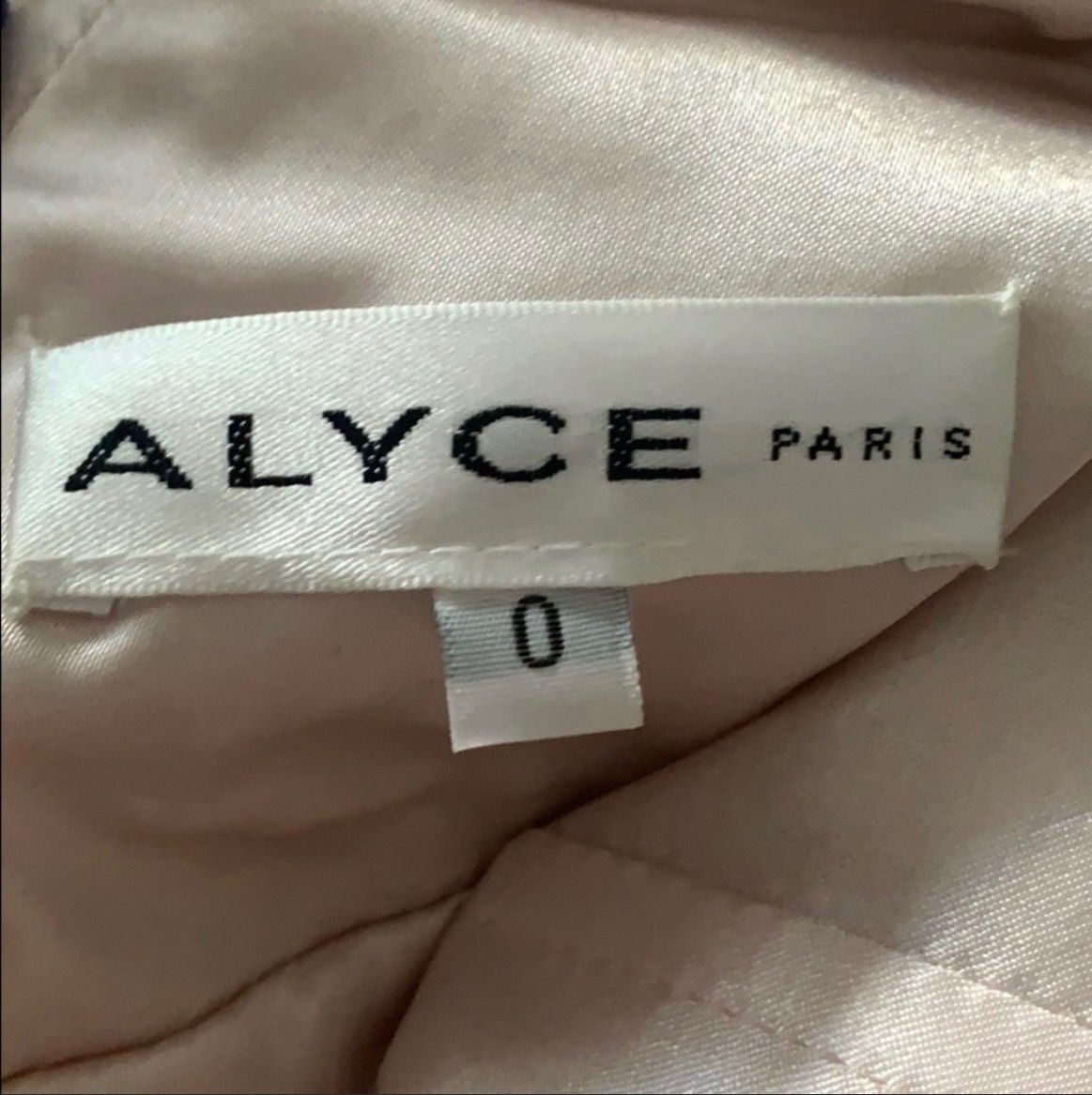 Alyce Paris Size 0 Satin Light Pink A-line Dress on Queenly