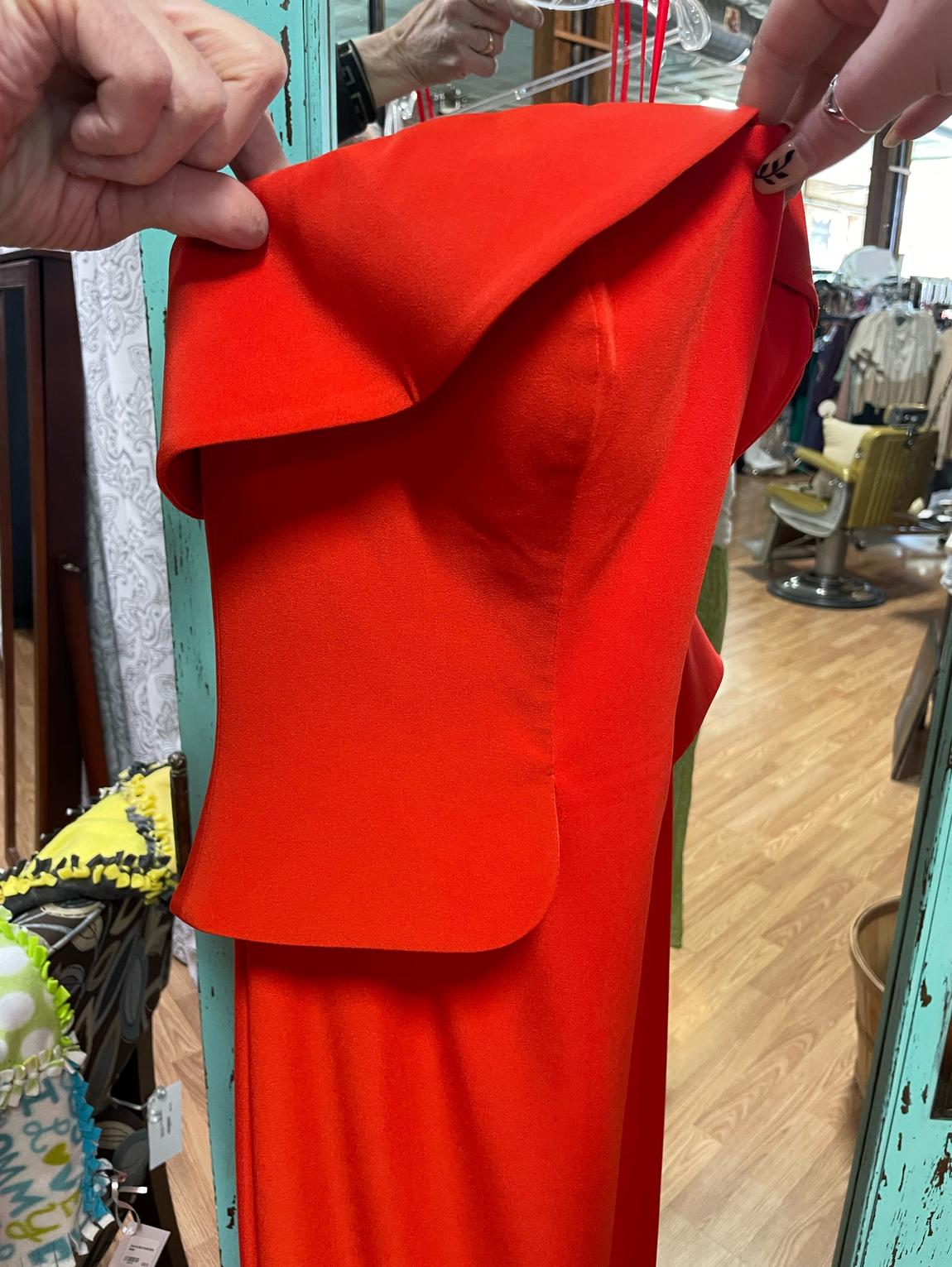 Size 4 Strapless Red Floor Length Maxi on Queenly