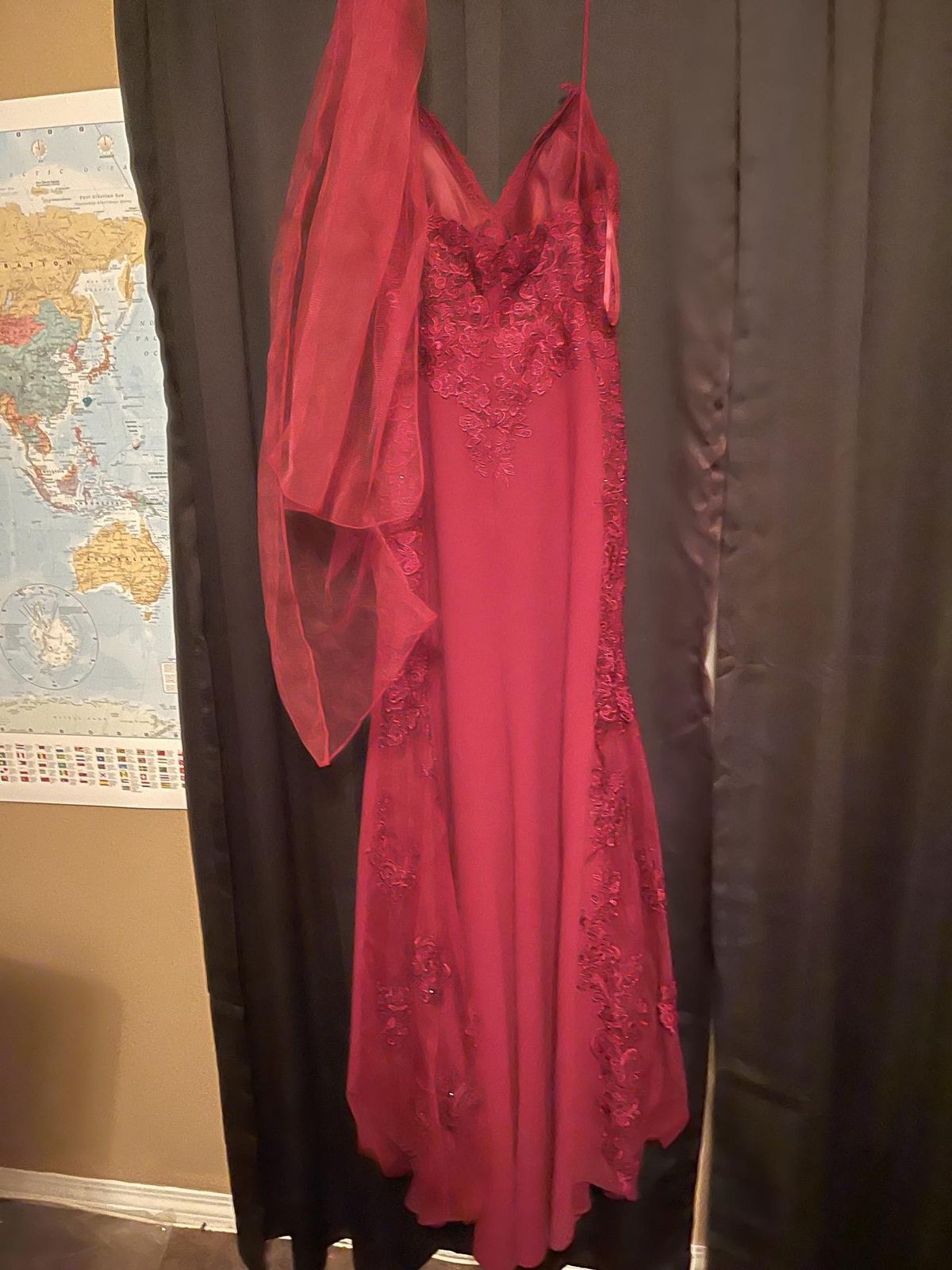 Plus Size 20 Red Floor Length Maxi on Queenly