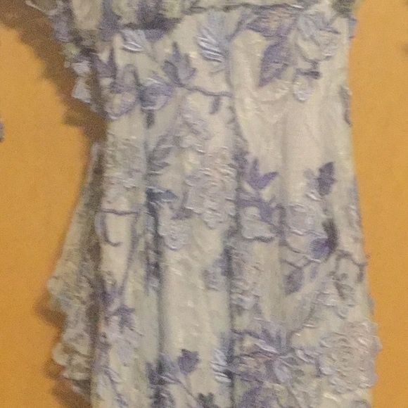 Badgley Mischka Size 2 Lace Light Blue Mermaid Dress on Queenly