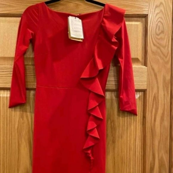 Chiara Boni Size 4 Long Sleeve Red Side Slit Dress on Queenly