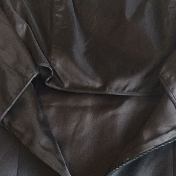 Michael Kors Size 6 Strapless Satin Black Side Slit Dress on Queenly