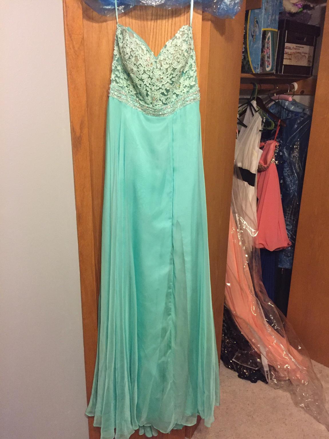Size 10 Lace Green Floor Length Maxi on Queenly