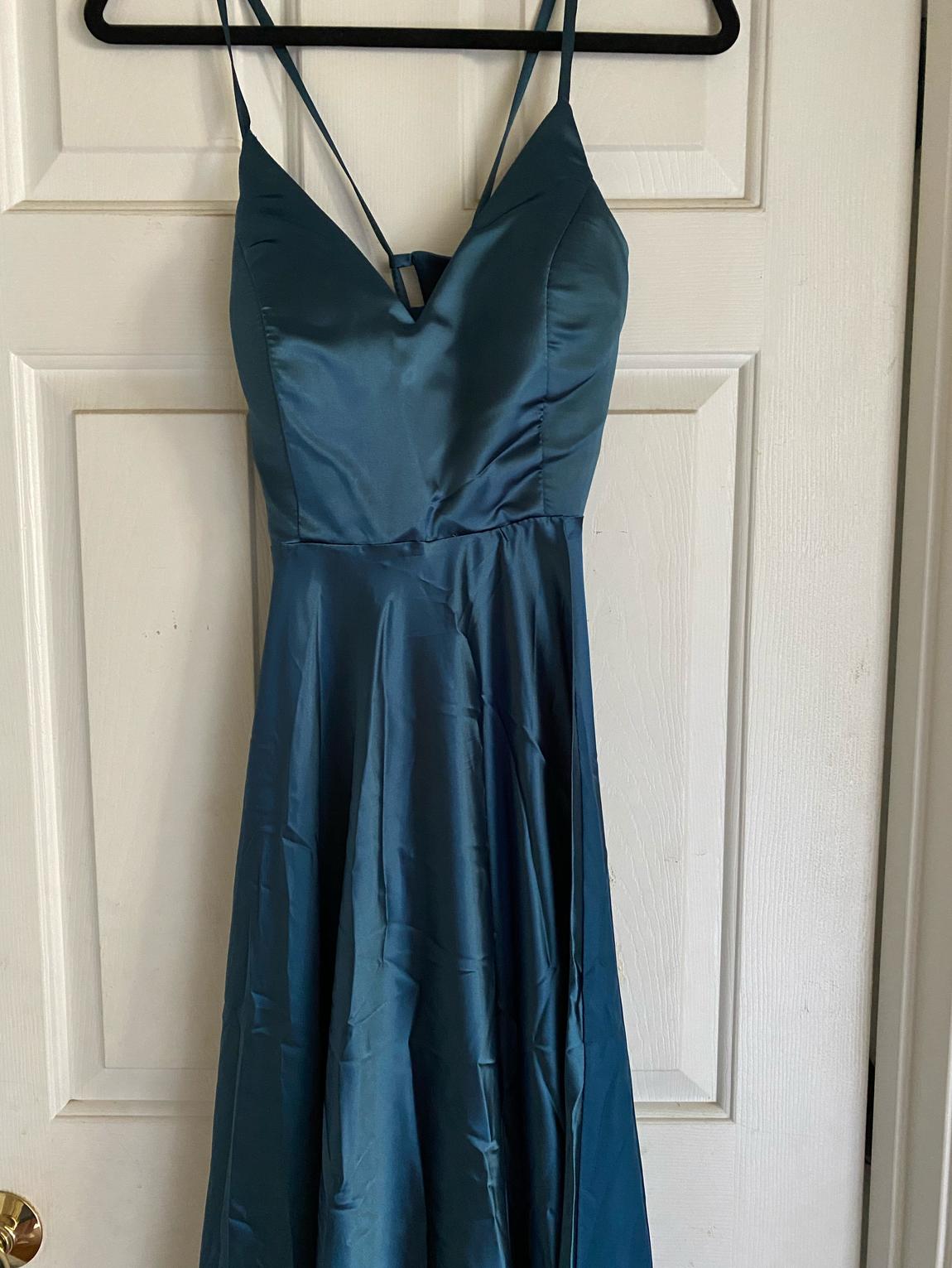 Size 4 Green A-line Dress on Queenly