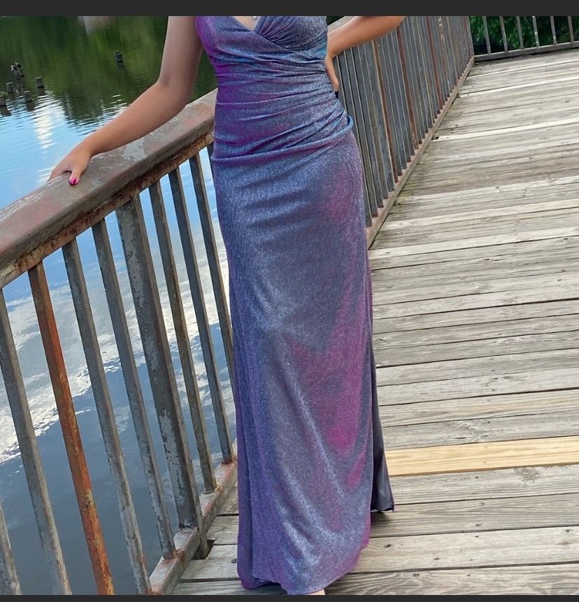Style 12797 Studio 17 Size 2 Prom Silver Side Slit Dress on Queenly