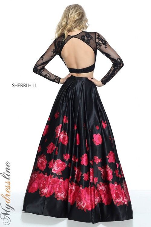 Sherri Hill Size 8 Long Sleeve Lace Black Ball Gown on Queenly