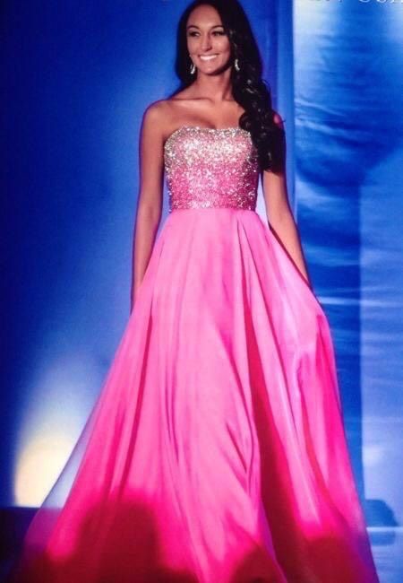 Sherri Hill Size 2 Pageant Pink Dress With Train on Queenly