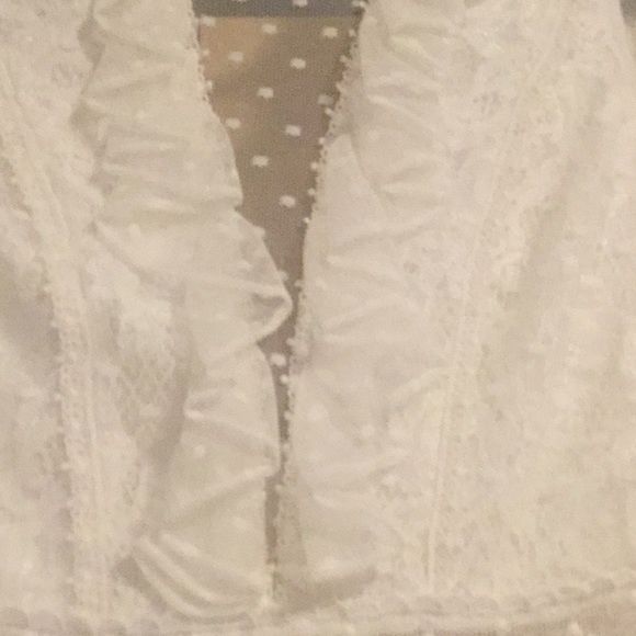 Alexis Size 4 Lace White Floor Length Maxi on Queenly