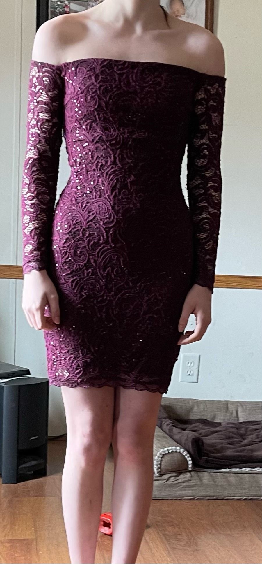 Size 2 Lace Purple Cocktail Dress on Queenly