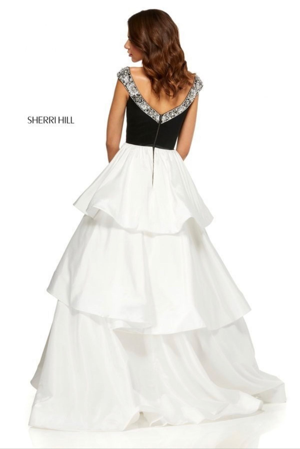 Sherri Hill Size 0 Black Ball Gown on Queenly