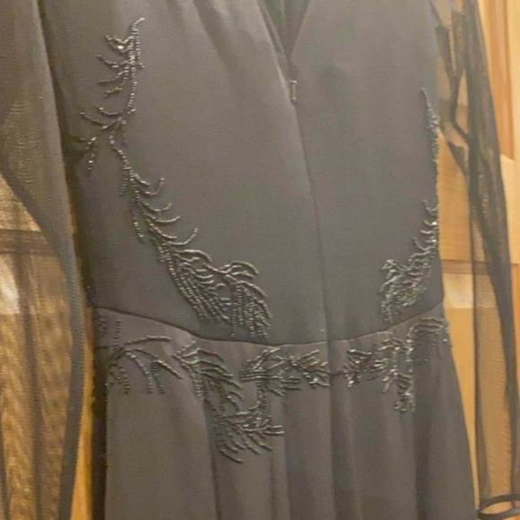 Reiss Size 2 Black Mermaid Dress on Queenly
