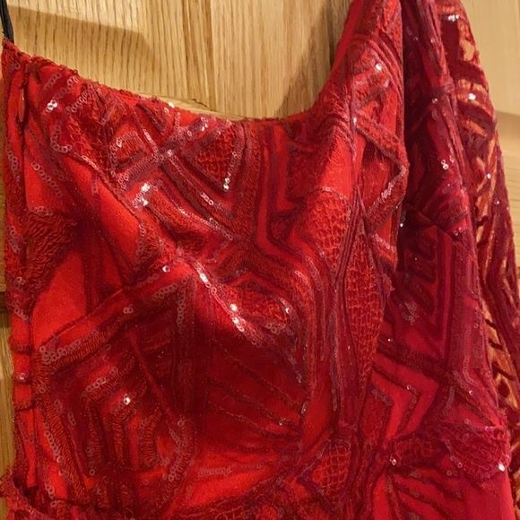 Nicole Bakti Size 2 Long Sleeve Sheer Red Cocktail Dress on Queenly