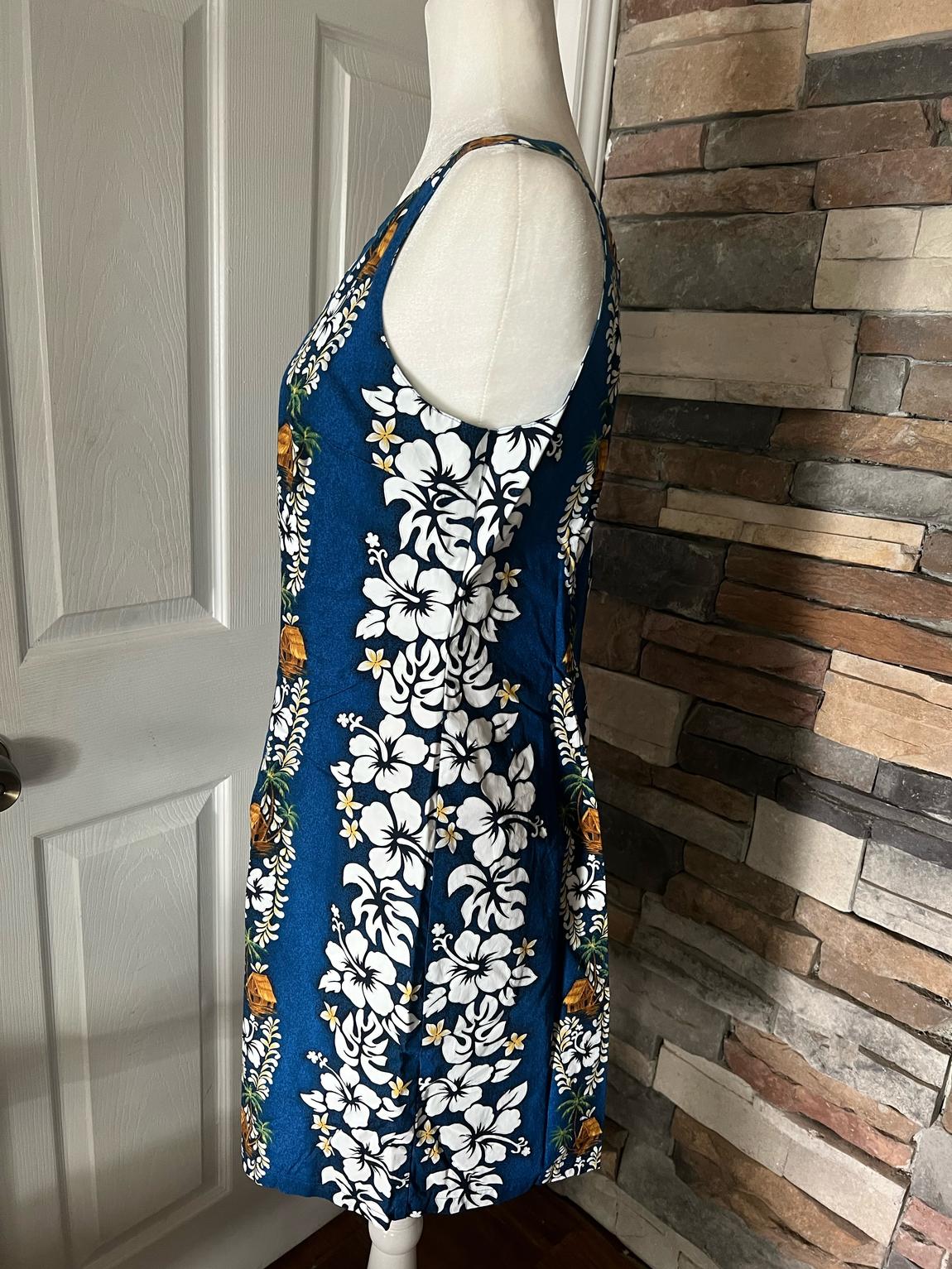 Kilans Size 4 Floral Multicolor Cocktail Dress on Queenly