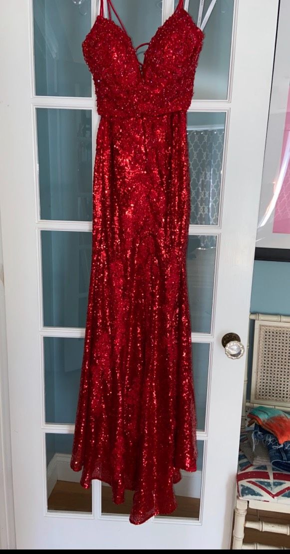 Sherri Hill Size 0 Lace Red Floor Length Maxi on Queenly