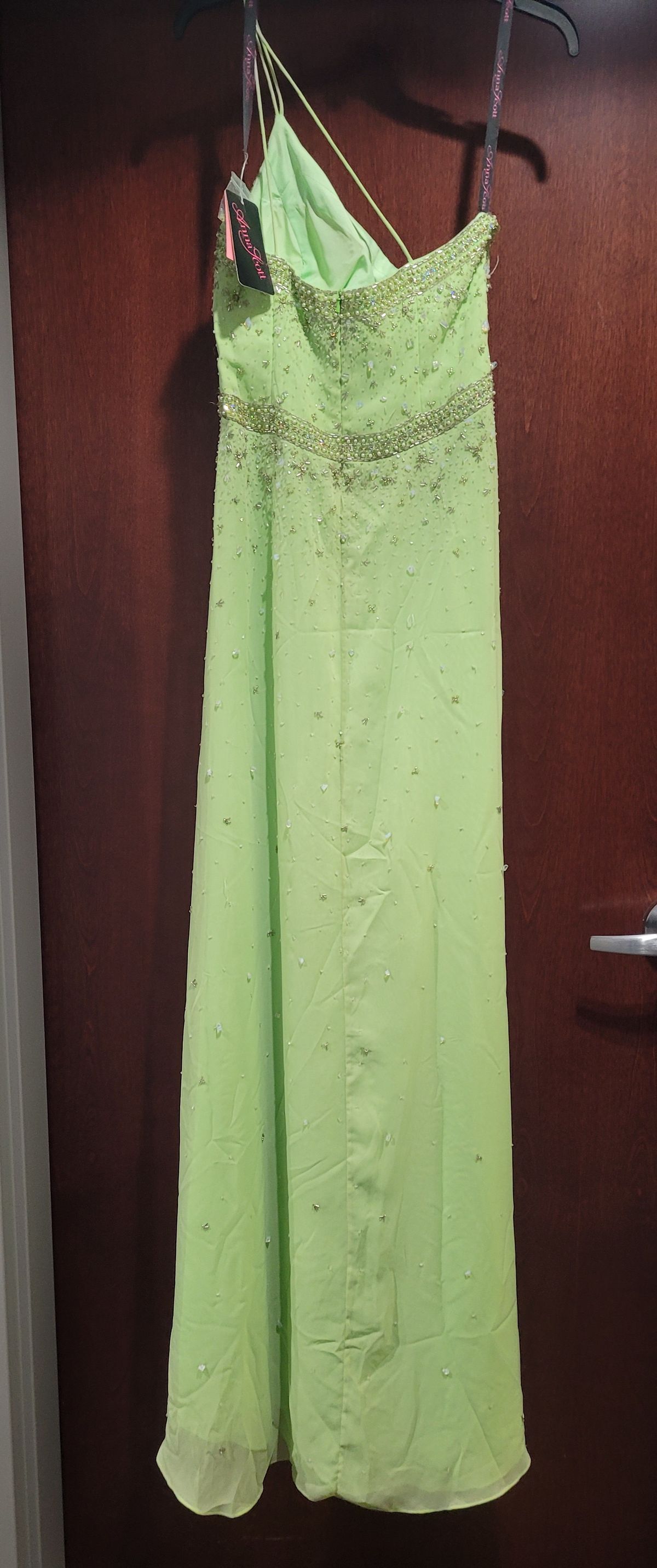 Style 635 Anna Scott  Size 8 Light Green Side Slit Dress on Queenly