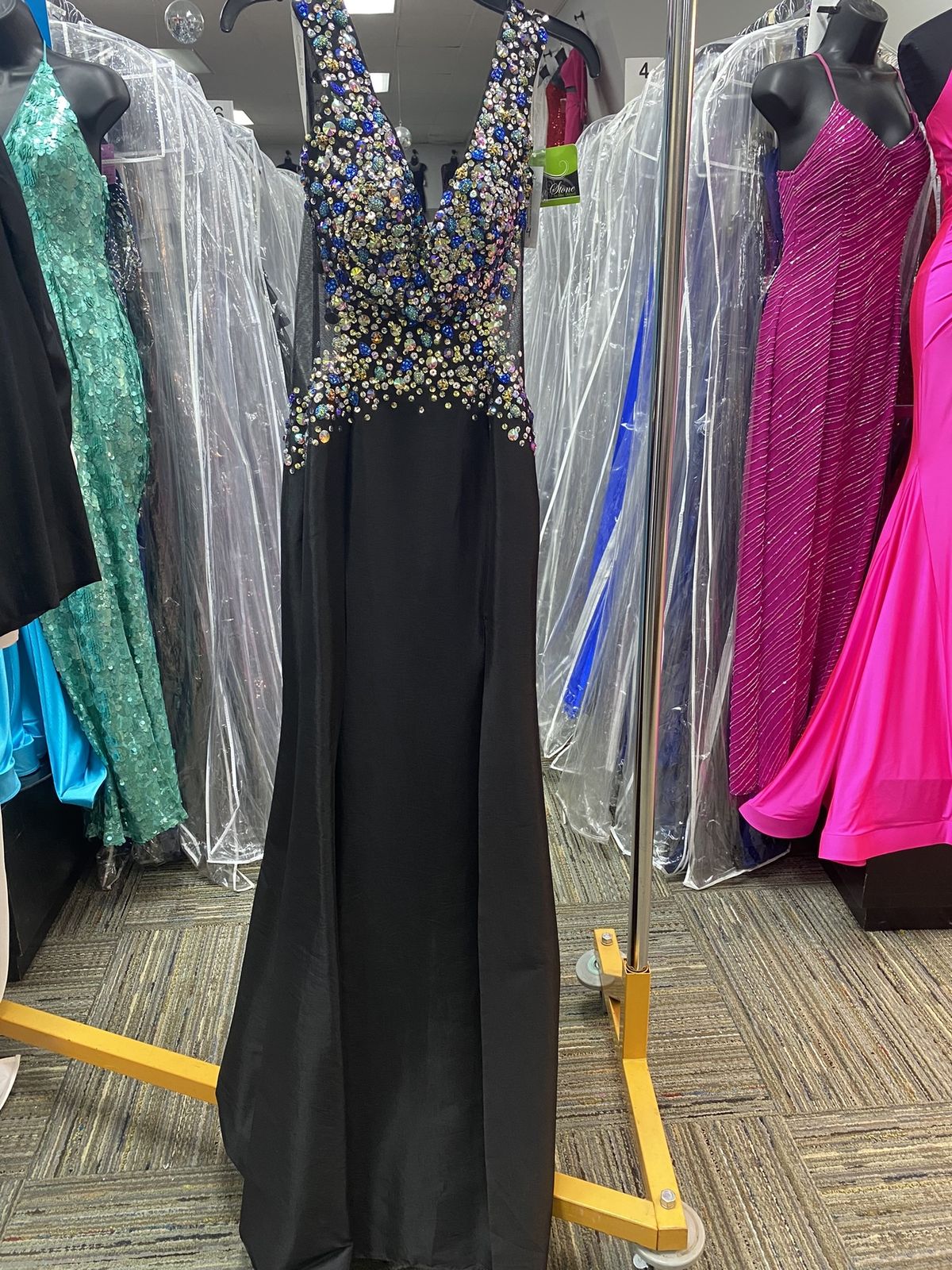 Style 82026A Mac Duggal Size 4 Pageant Sequined Black Side Slit Dress on Queenly