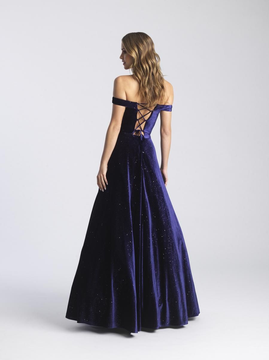 Style 20-338 Madison James Size 10 Velvet Navy Blue Ball Gown on Queenly