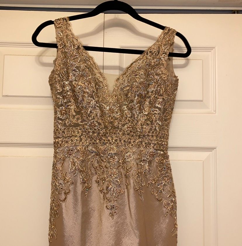 MoriLee Size 4 Prom Gold Mermaid Dress on Queenly