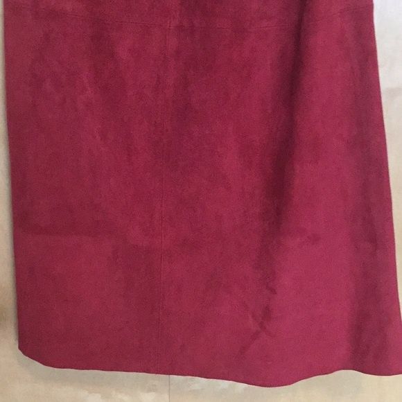 Theory Size 6 Red Floor Length Maxi on Queenly