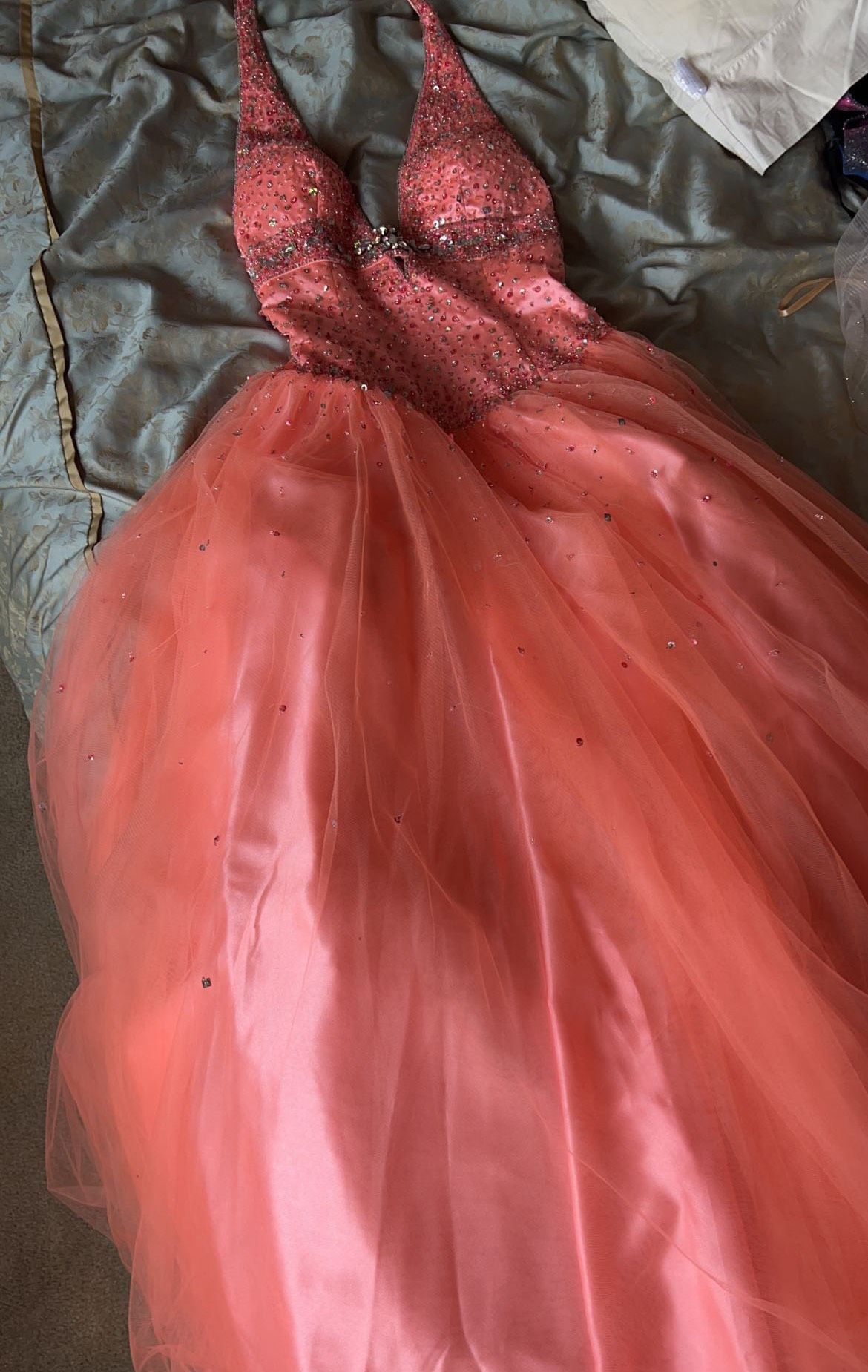 Size 6 Coral Ball Gown on Queenly