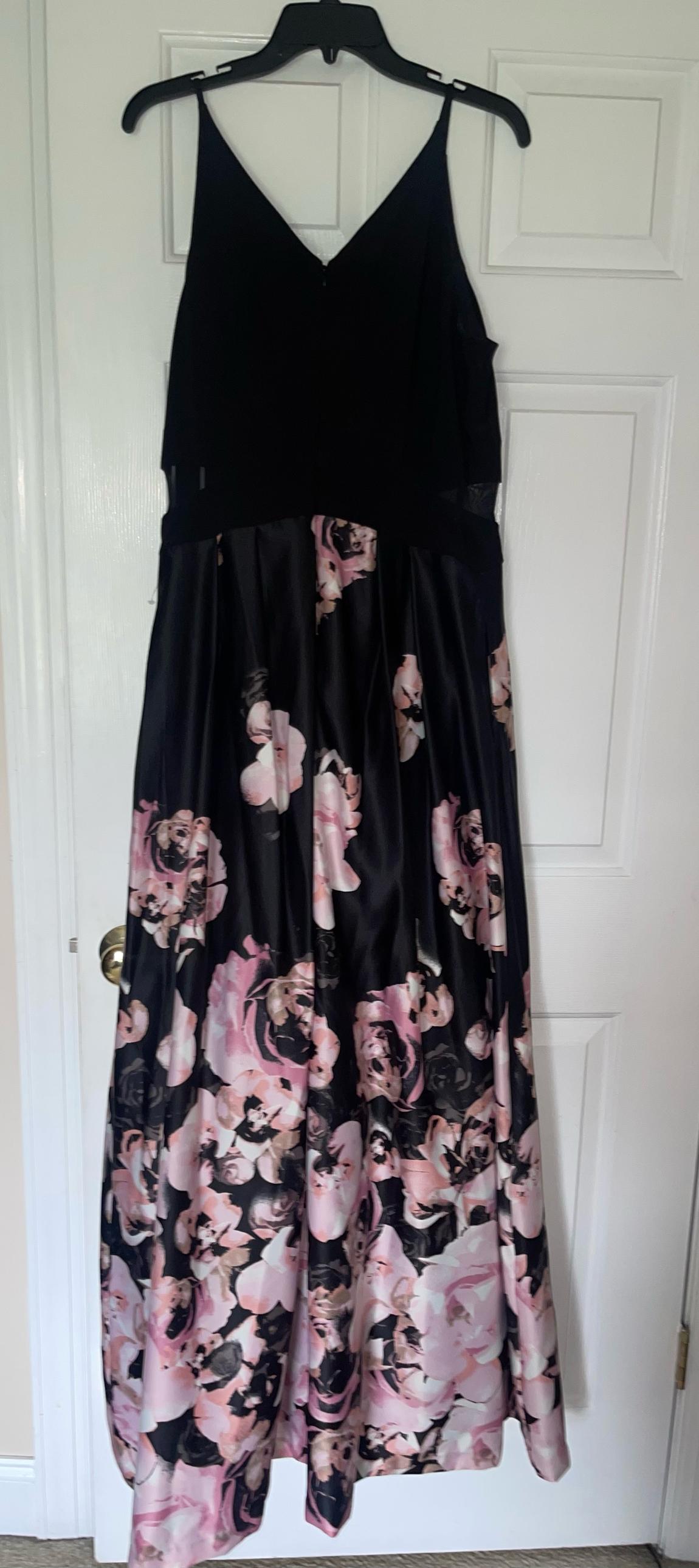 Xscape Size 14 Floral Black Ball Gown on Queenly