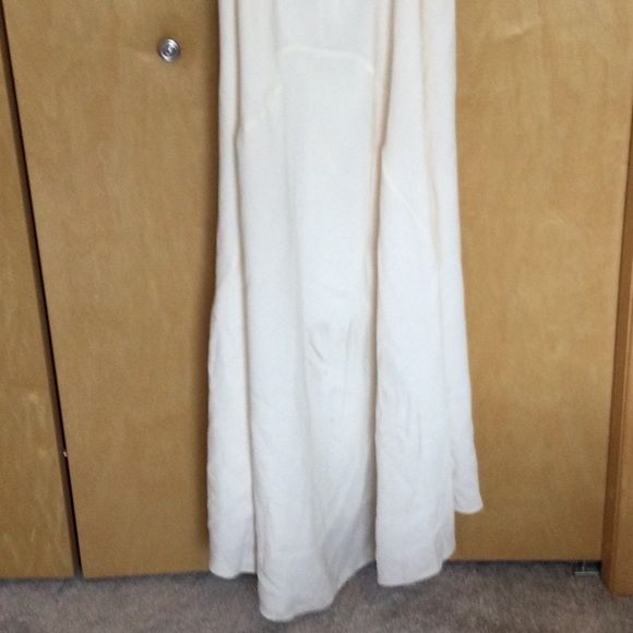 Halston Heritage Size 10 Halter White Cocktail Dress on Queenly