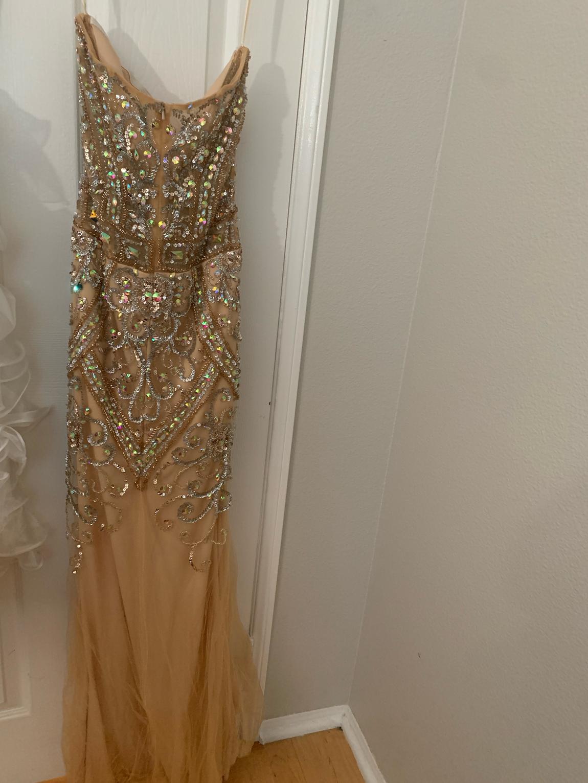 Mac Duggal Size 4 Gold Mermaid Dress on Queenly