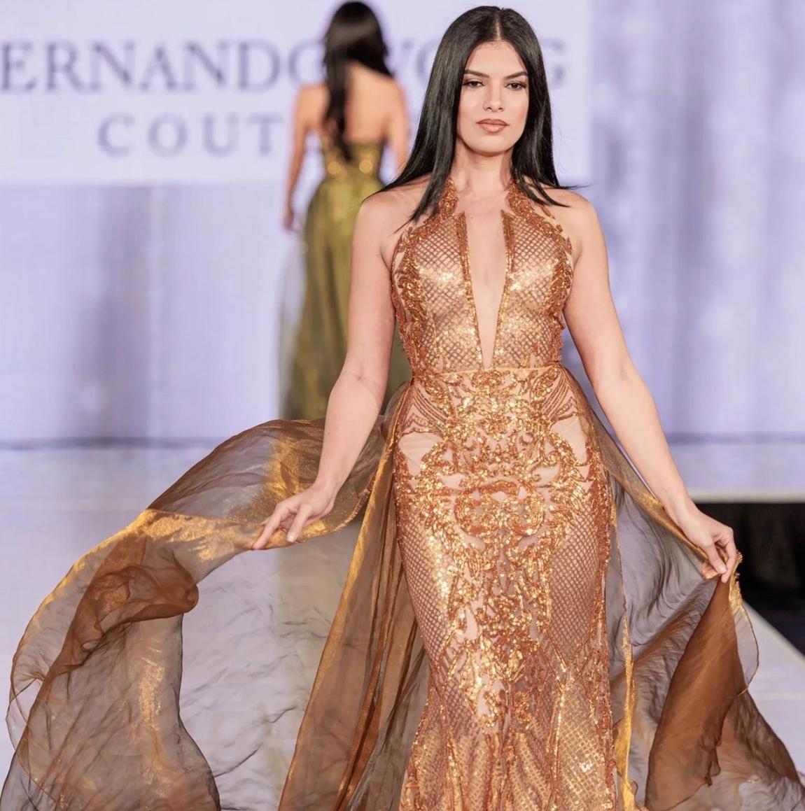 Fernando Wong Size 4 Gold Mermaid Dress on Queenly