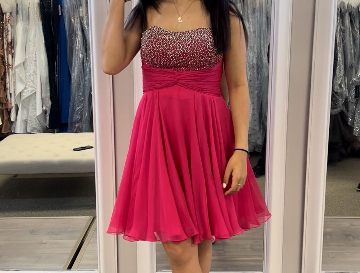 Sherri Hill Size 6 Homecoming Strapless Sequined Hot Pink Cocktail Dress on Queenly