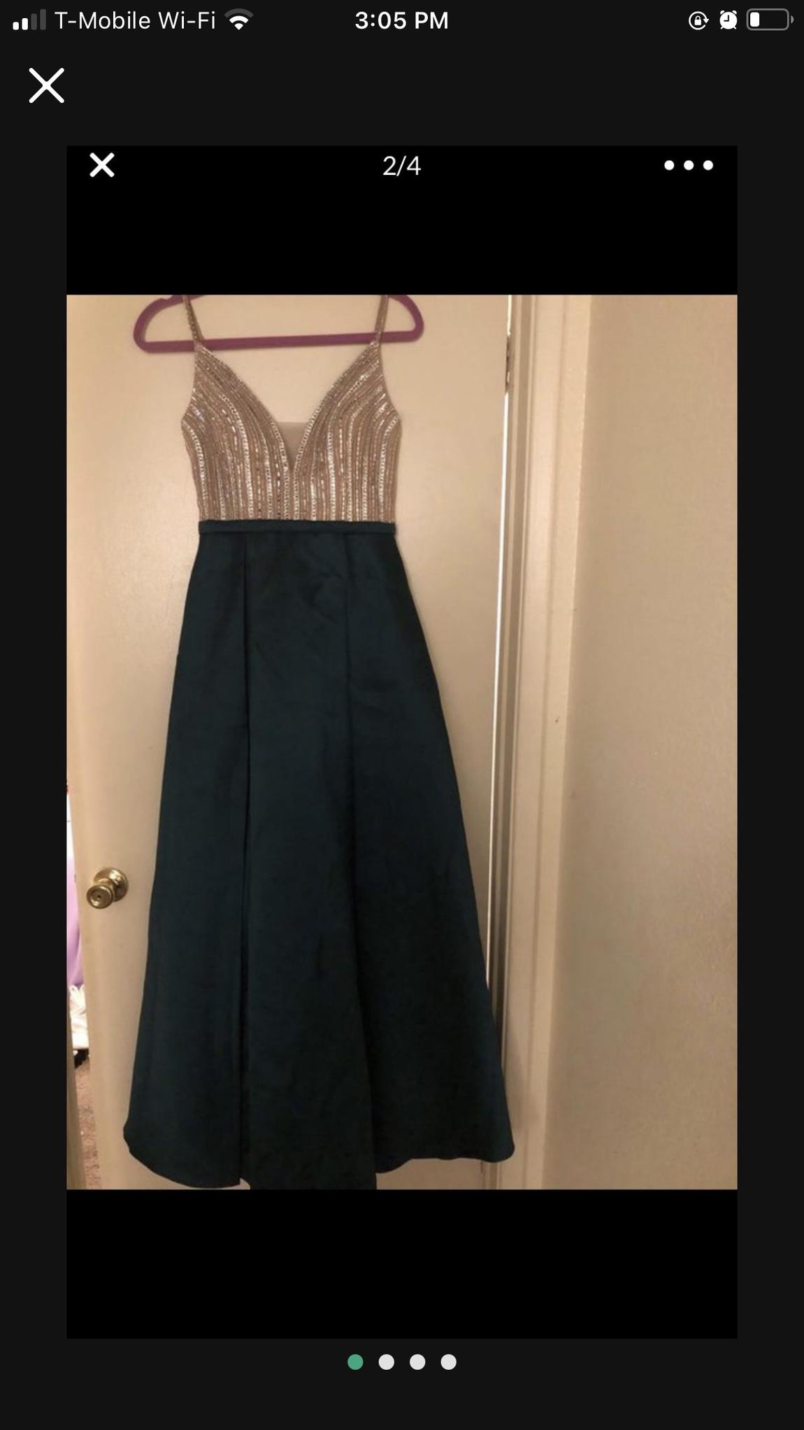 Size 4 Prom Sequined Emerald Green Dress With Train on Queenly