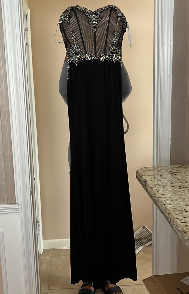 Tony Bowls Size 10 Prom Strapless Sequined Black Floor Length Maxi on Queenly