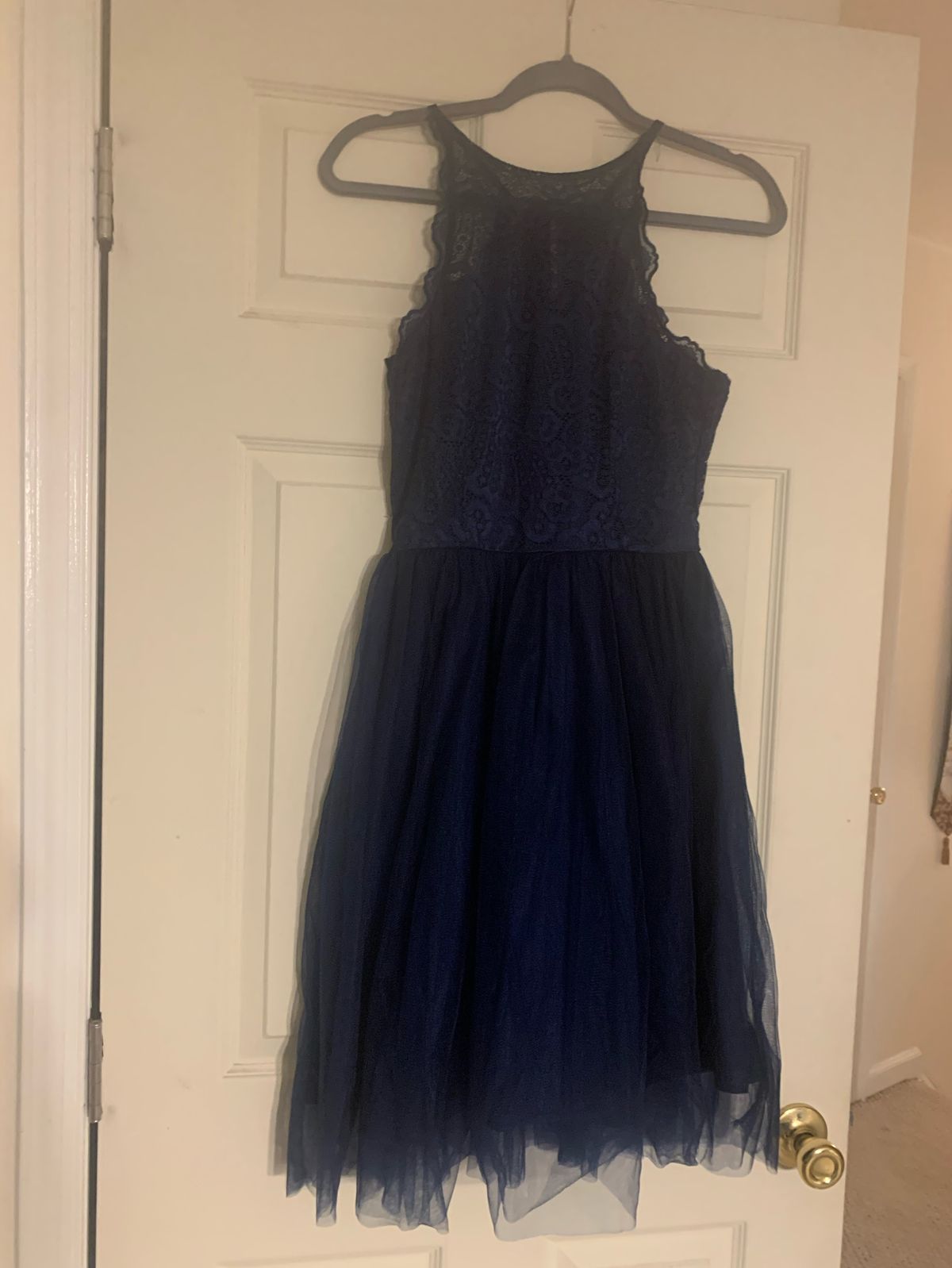 Size 4 Prom Lace Navy Blue A-line Dress on Queenly