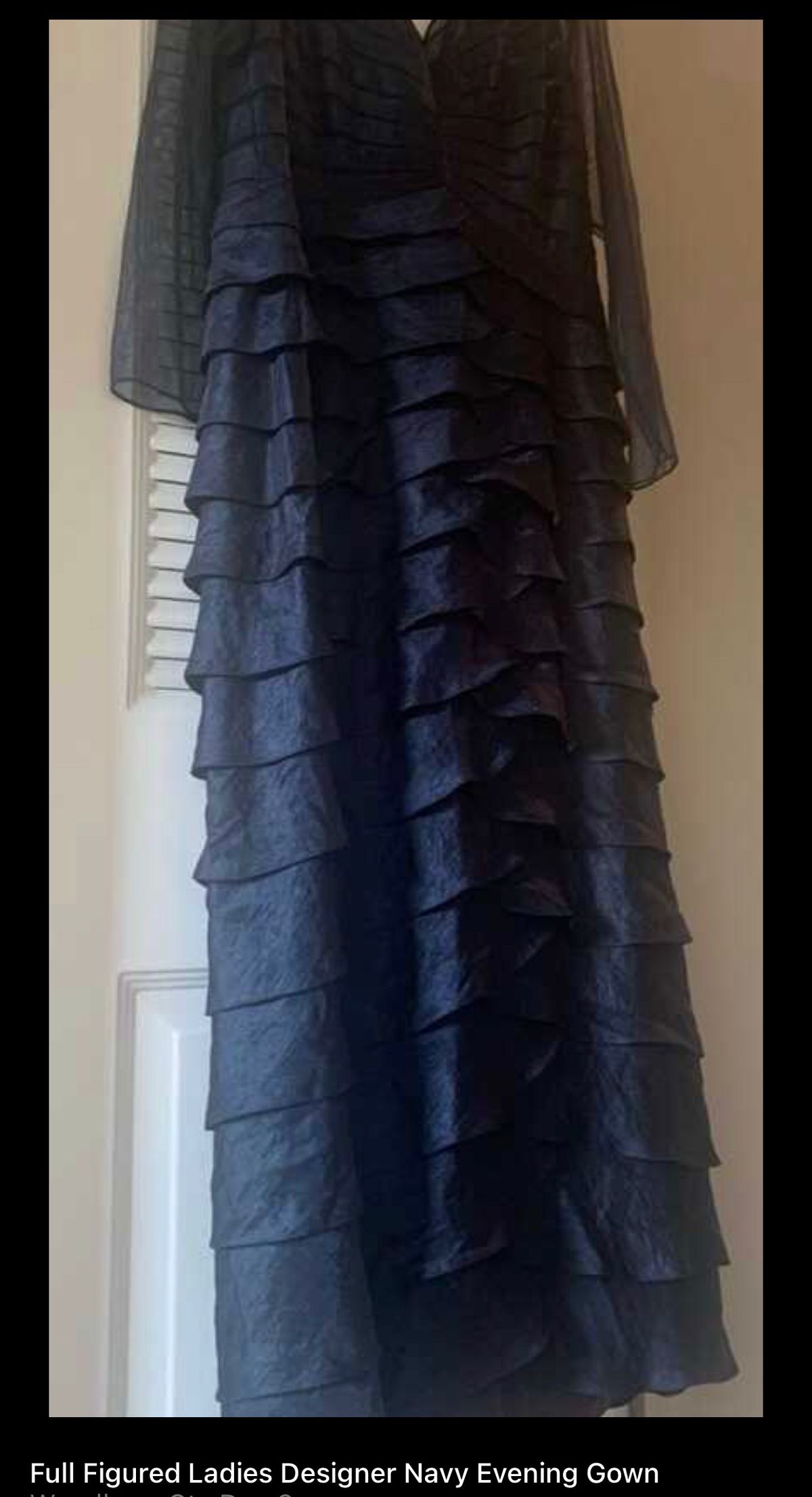 Adrianna Papell Plus Size 18 Prom Long Sleeve Sheer Navy Blue Ball Gown on Queenly