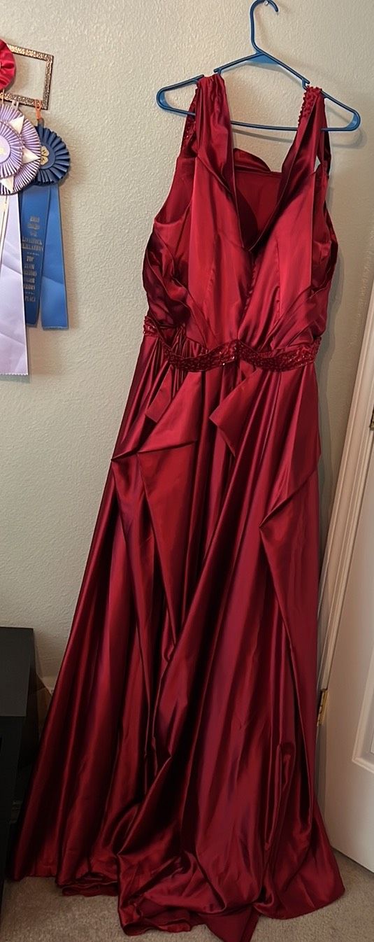 Plus Size 16 Prom Sequined Red Dress With Train on Queenly