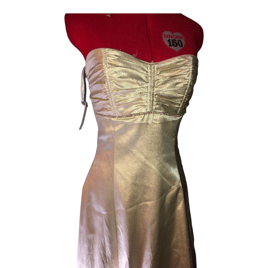 Size 6 Strapless Gold Ball Gown on Queenly