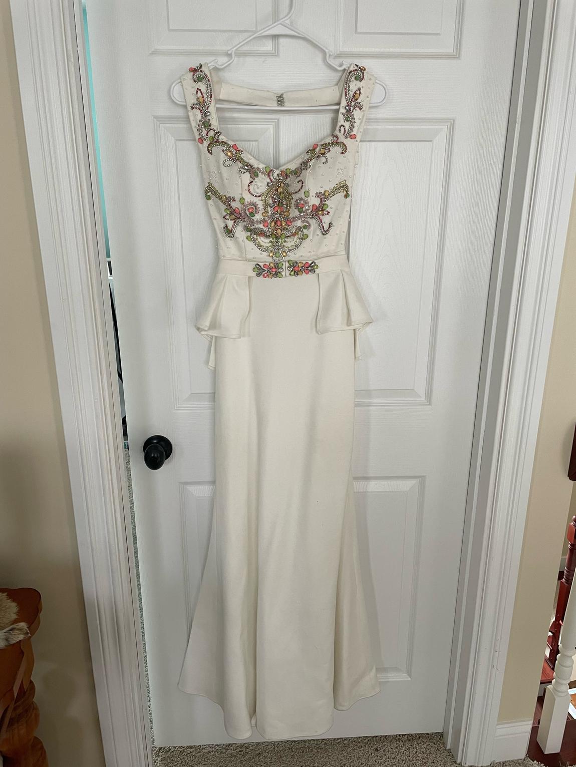 Elaudine Couture Size 0 Off The Shoulder White Mermaid Dress on Queenly